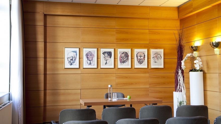 Tagungsraum Frankfurt I Theaterbestuhlung relexa hotel Berlin - Tagungsraum Frankfurt I Theaterbestuhlung